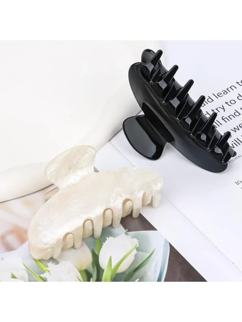 2 Pcs Non-Slip Hair Claw Clips for Women - Stylish Hair Accessories Set